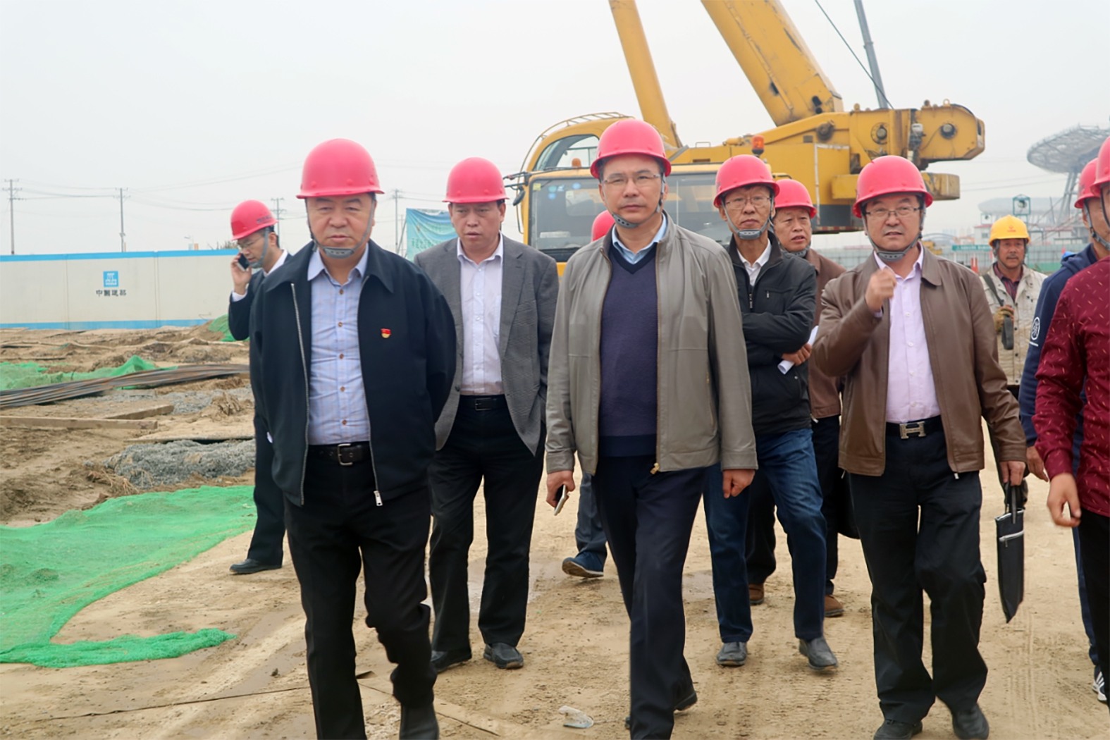 献给新中国七十华诞的贺礼 ——中化局明达海洋公司参与北京大兴国际机场建设纪实