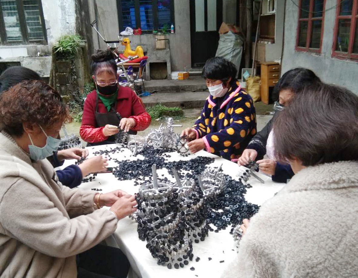 小山村的致富“良方” ——浙江局产业扶贫促进新就业