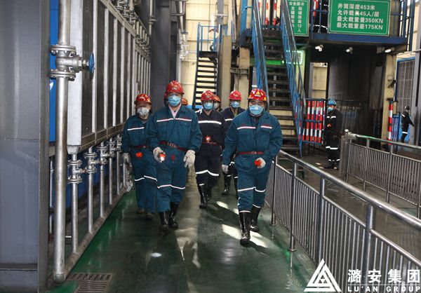 游浩到王庄矿现场督导复产后疫情防控工作